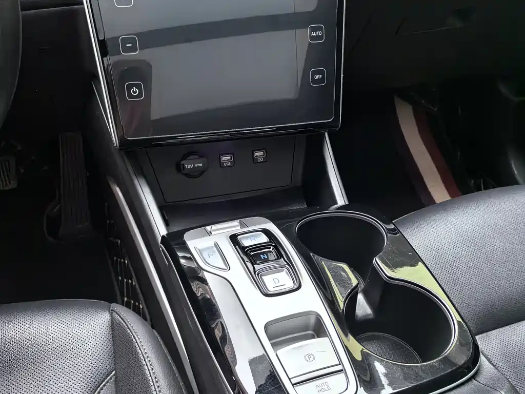 Hyundai Tucson 2021 — фото 10