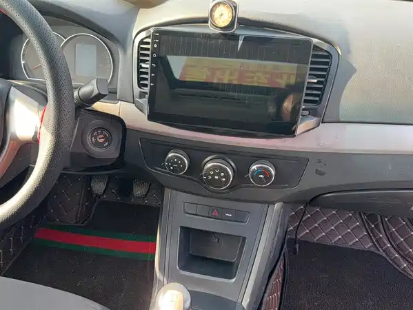 Roewe 350 2015