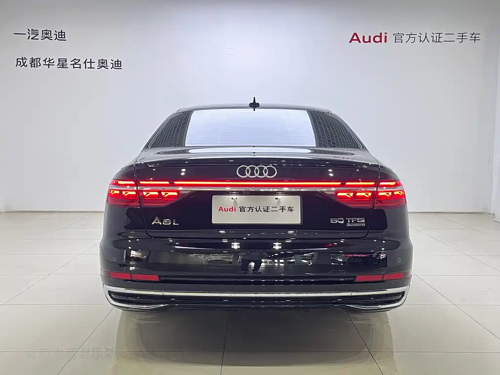 Audi A8 2022 — фото 5
