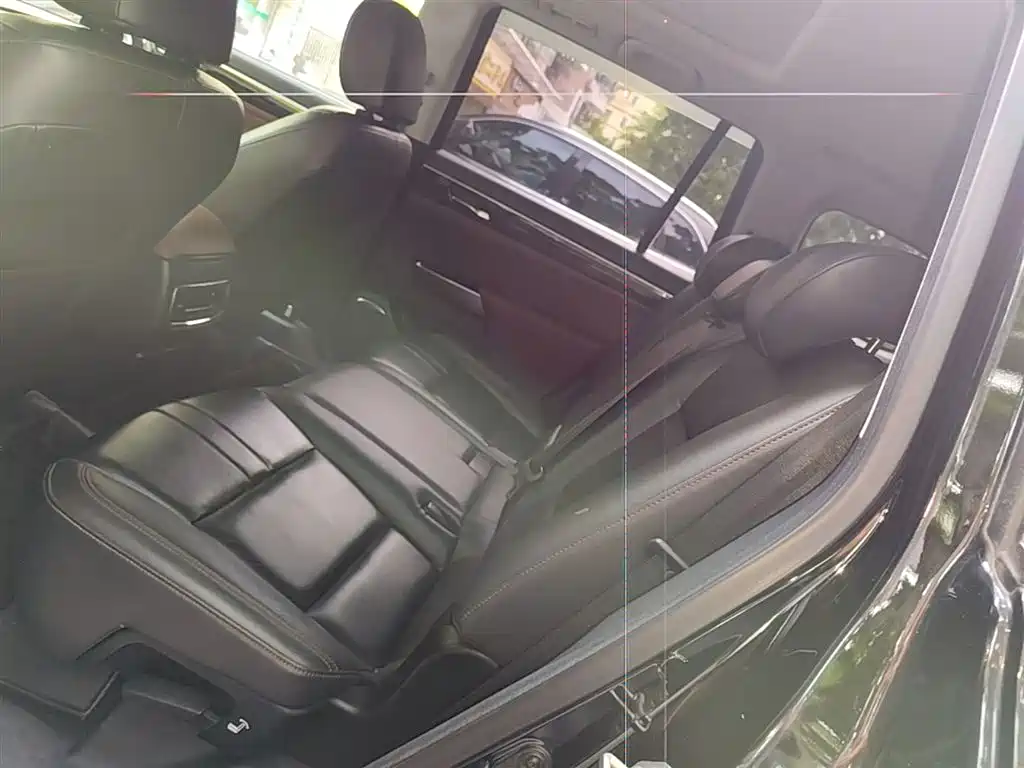 GAC Motor Trumpchi GS8 2019 — фото 17