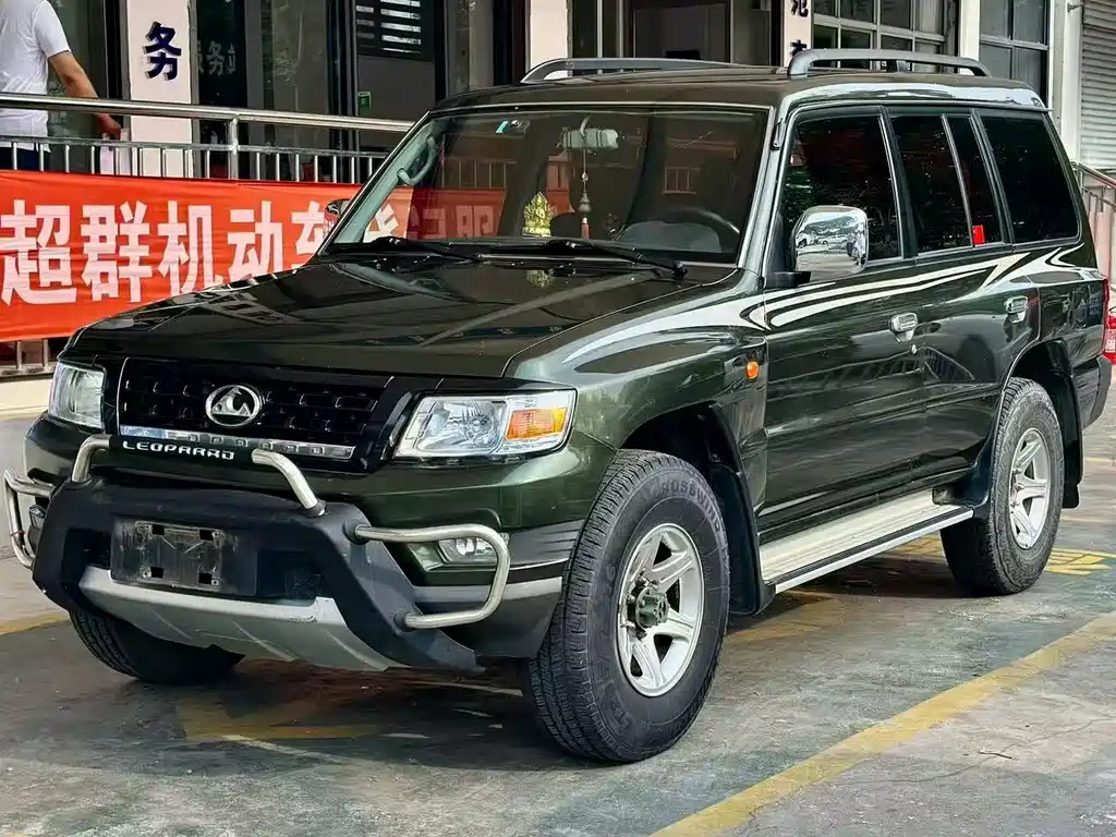 Leopaard Q6 2019