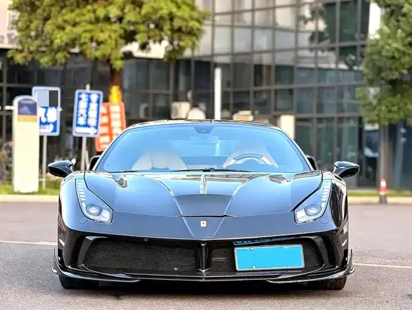 Ferrari 488 2016