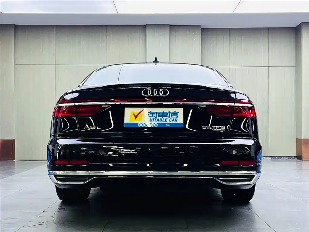 Audi A8 2020 — фото 5