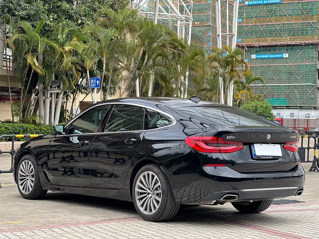BMW 6 Series GT 2019 — фото 6