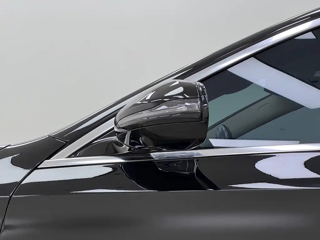 Mercedes-Benz E-Class 2021 — фото 10