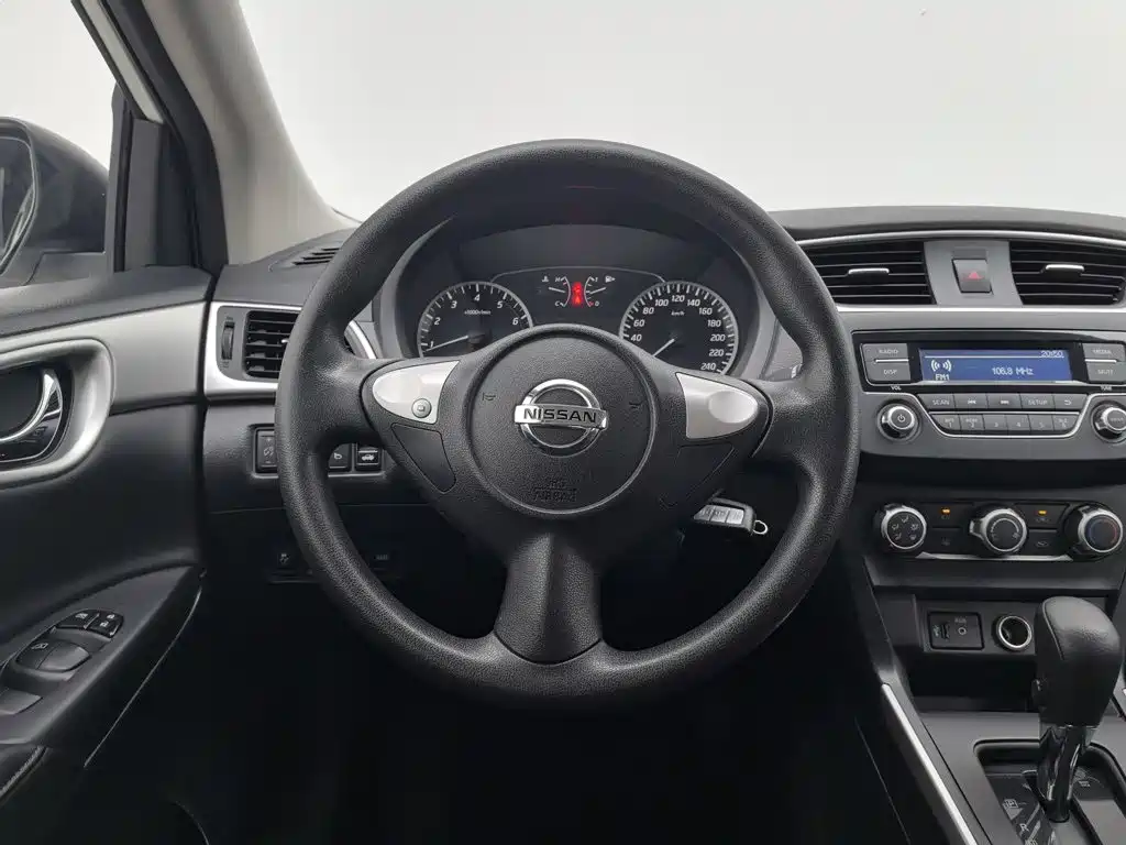 Nissan Sylphy 2022 — фото 11