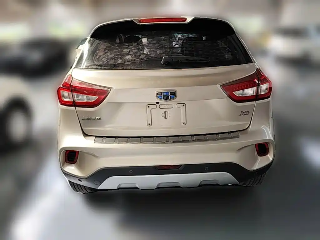 Geely Vision X3 2018 — фото 10