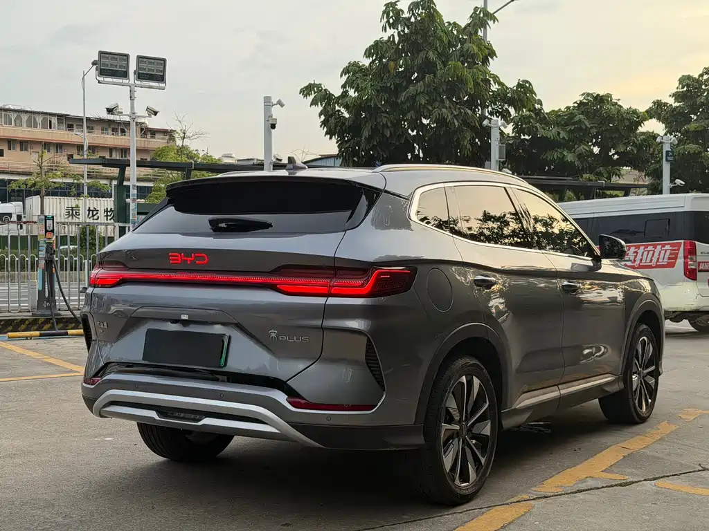 BYD Song PLUS New Energy 2025 — фото 4