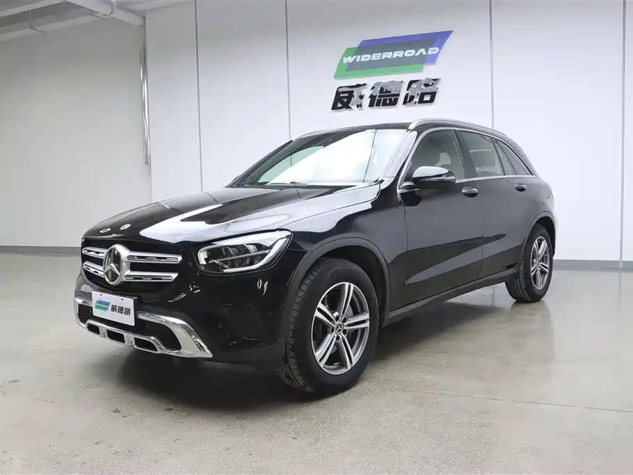 Mercedes-Benz GLC 2021 — фото 1