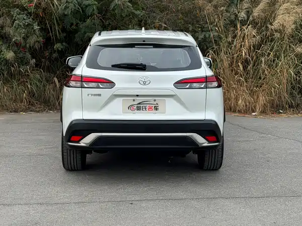Toyota Frontlander 2022