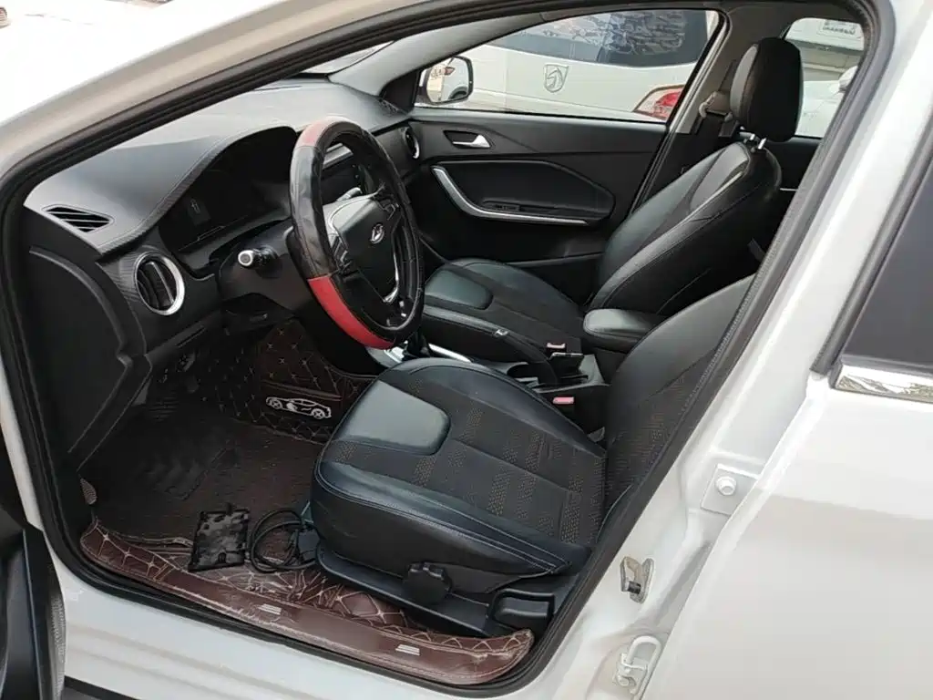 Chery Tiggo 3x 2019 — фото 15