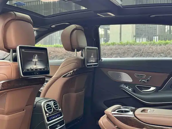 Mercedes-Benz Maybach S-Class 2016