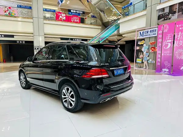 Mercedes-Benz GLE 2017