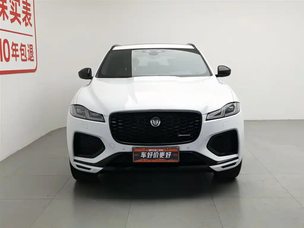 Jaguar F-PACE 2024 — фото 3