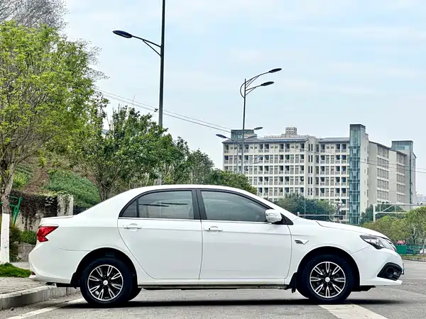 BYD F3 2016