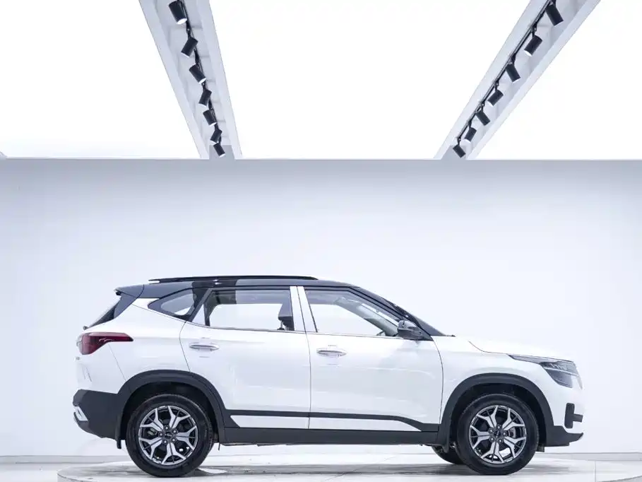 Kia KX3 2023 — фото 4
