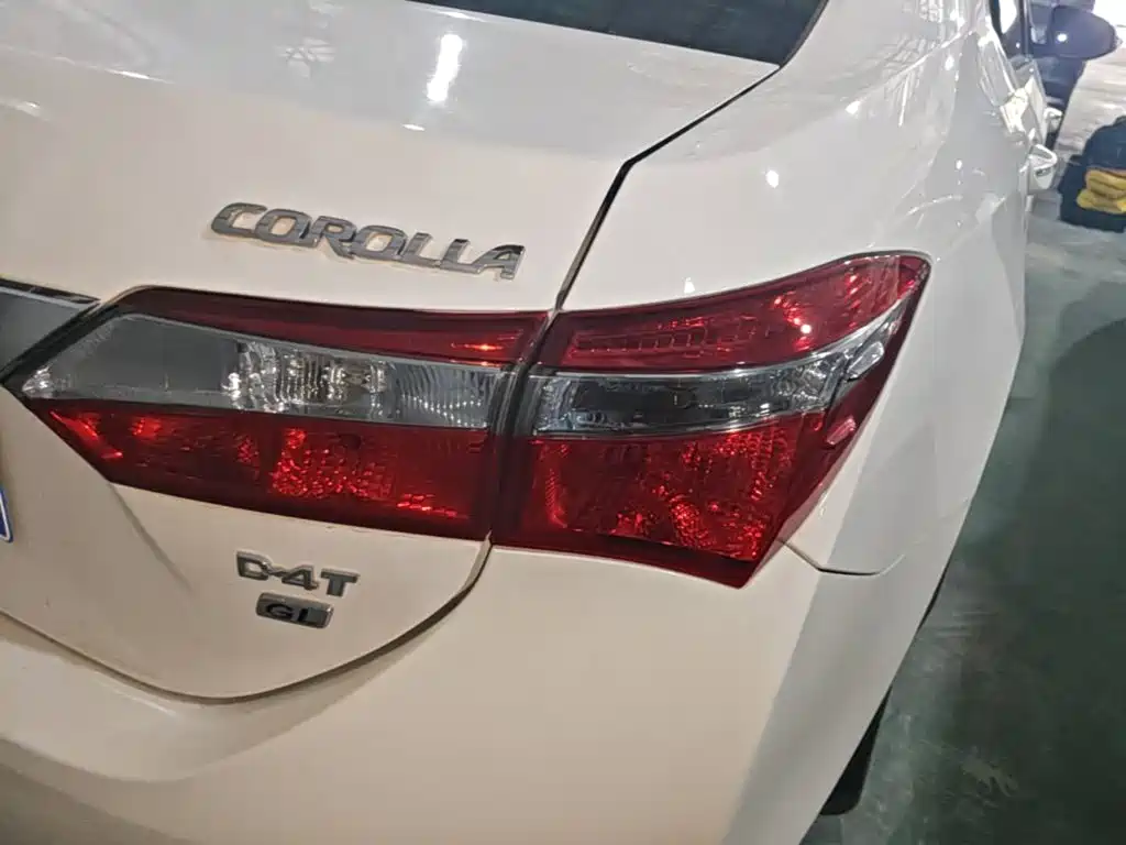 Toyota Corolla 2019 — фото 8