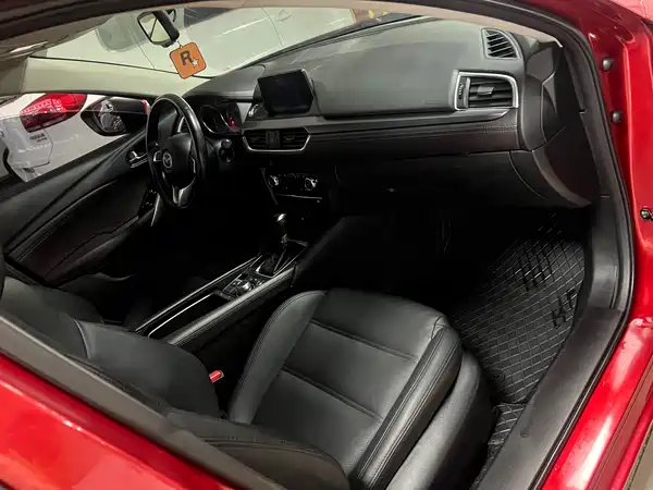 Mazda Atenza 2017