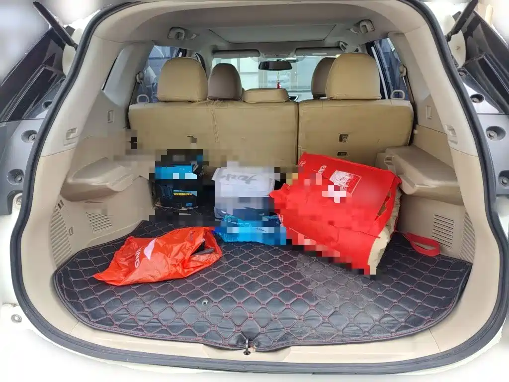Nissan X-Trail 2015 — фото 20