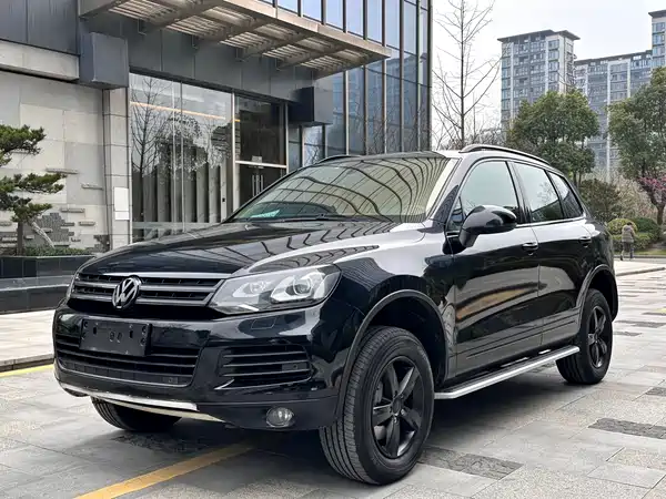 Volkswagen Touareg 2014