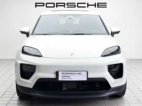 Porsche Macan New Energy 2025