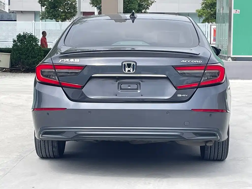 Honda Accord 2022 — фото 8