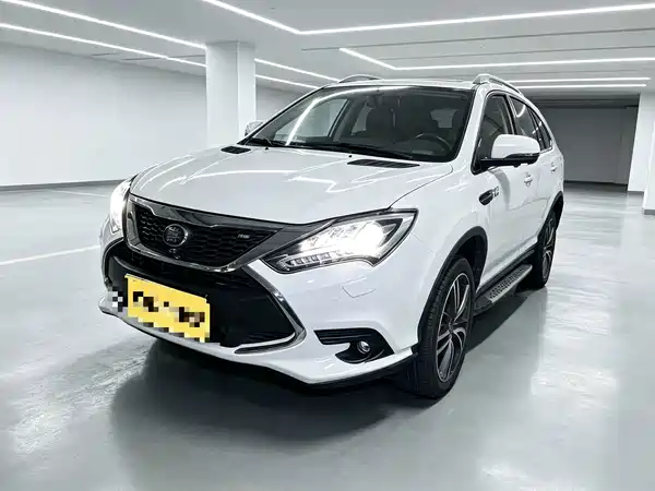 BYD Tang New Energy 2017