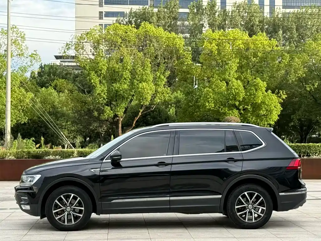 Volkswagen Tiguan L 2017