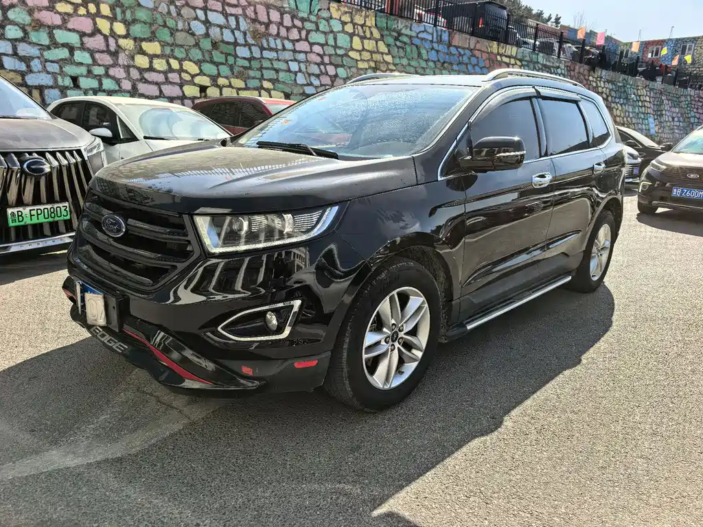 Ford Edge 2015 — фото 1