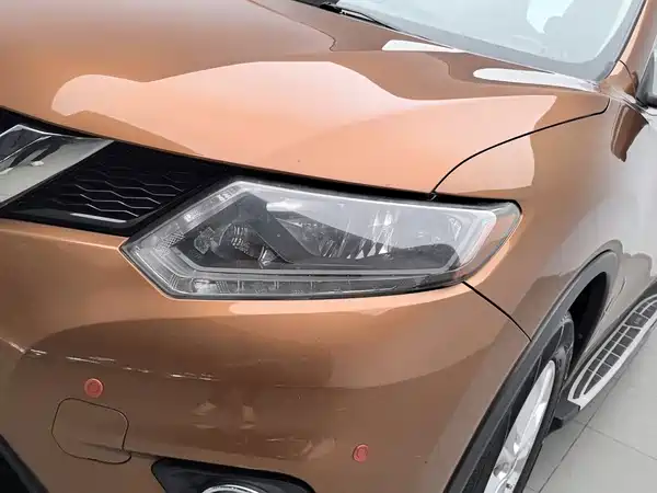 Nissan X-Trail 2015