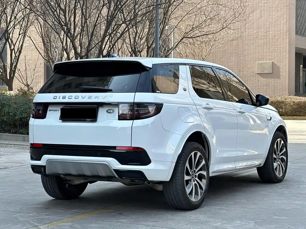Land Rover Discovery Sport 2024 — фото 14