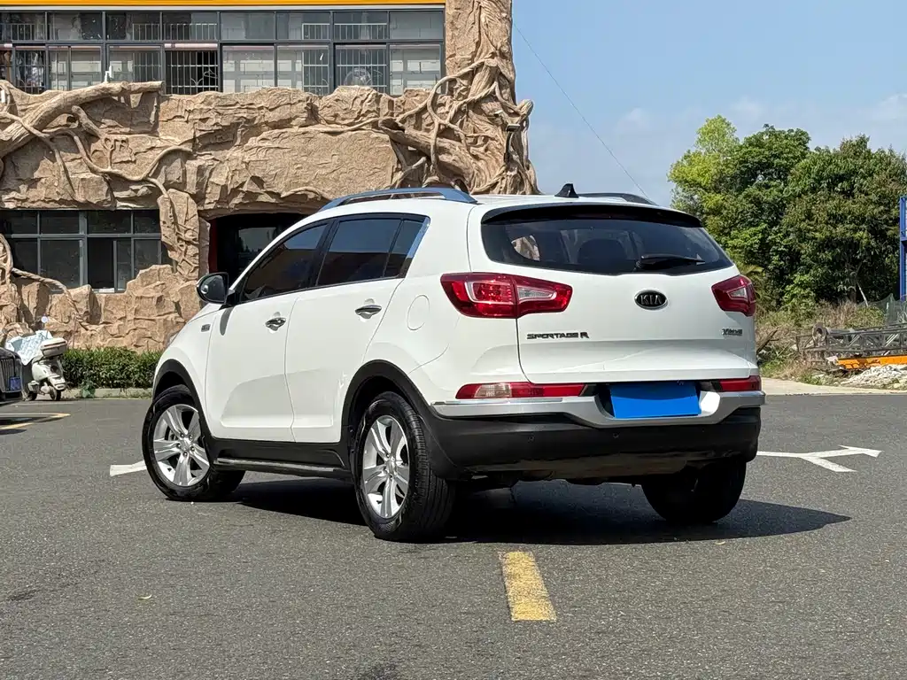 Kia Sportage 2014 — фото 3