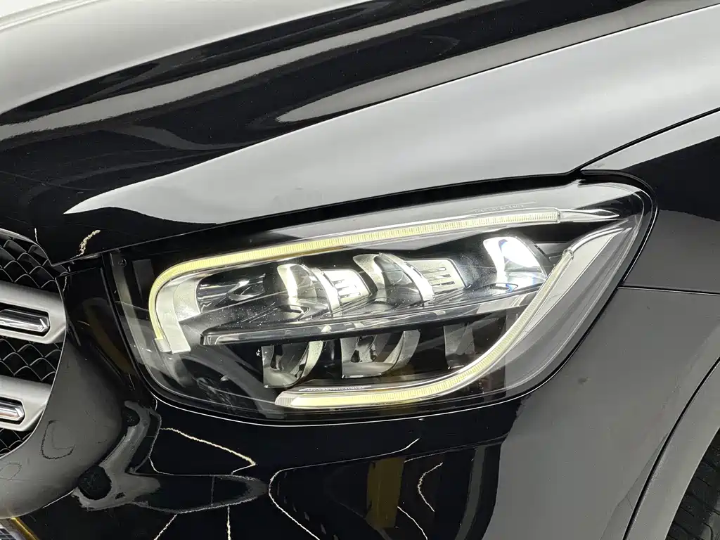 Mercedes-Benz GLC 2020 — фото 17