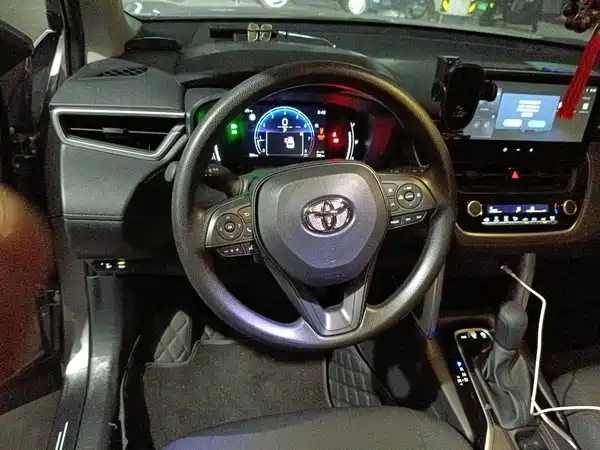 Toyota Corolla Cross 2025
