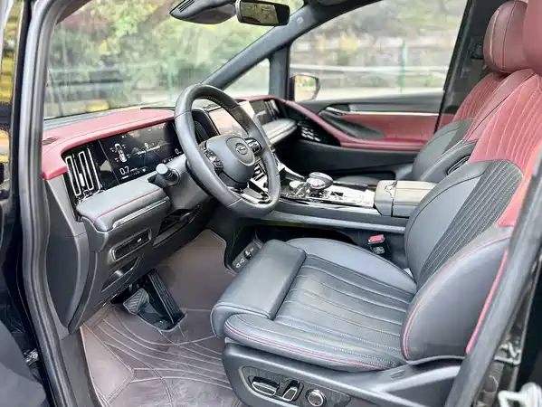 GAC Trumpchi M8 2024