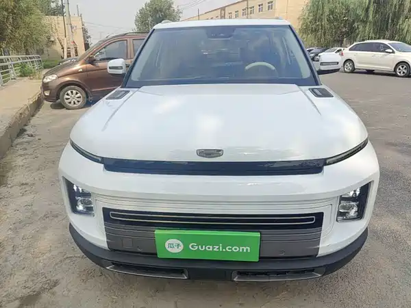 Geely ICON 2021
