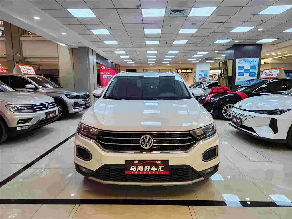 Volkswagen T-Roc 2022 — фото 8