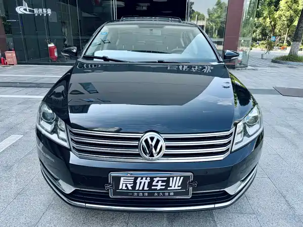 Volkswagen Magotan 2015