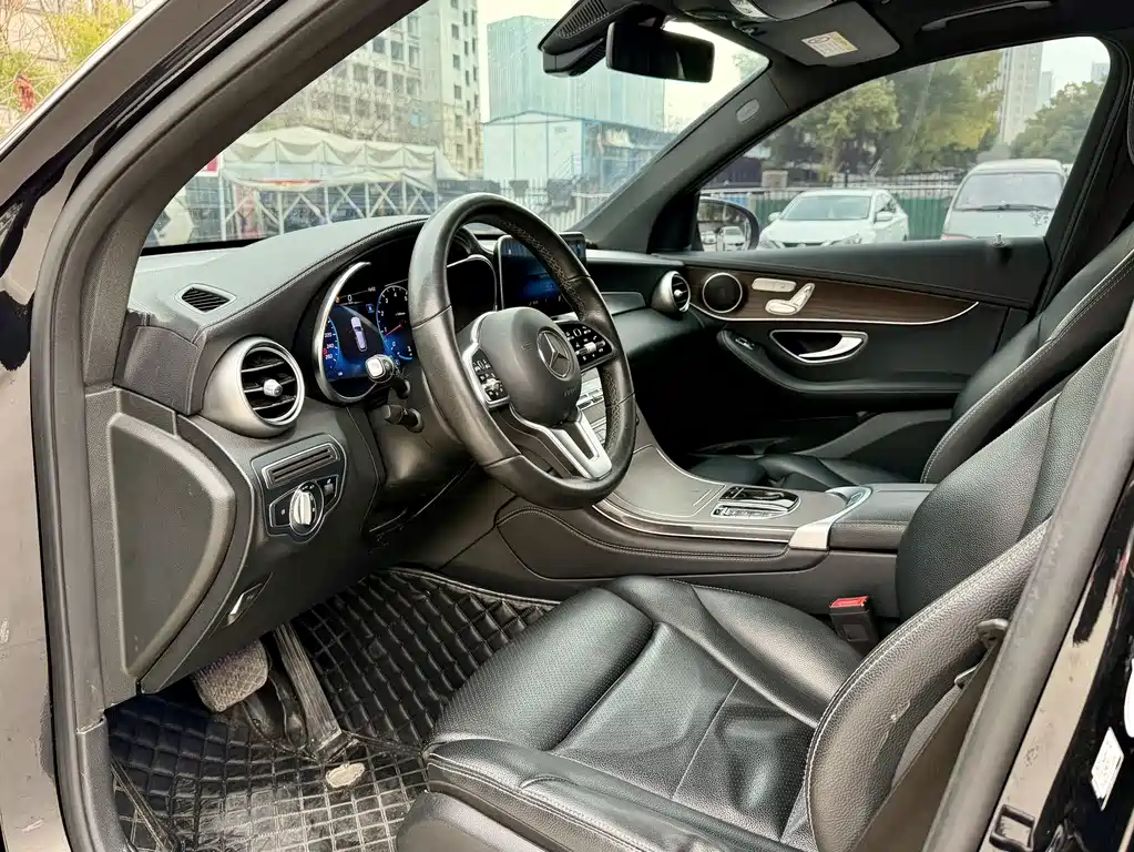 Mercedes-Benz GLC 2020 — фото 10