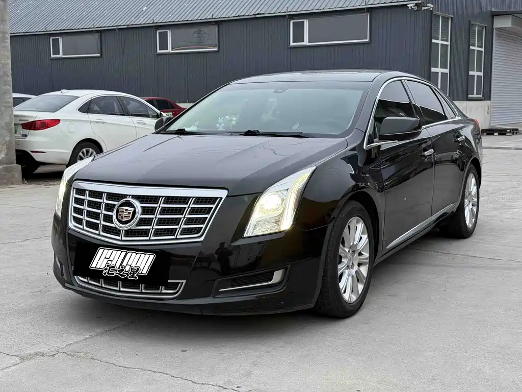Cadillac XTS 2016 — фото 1