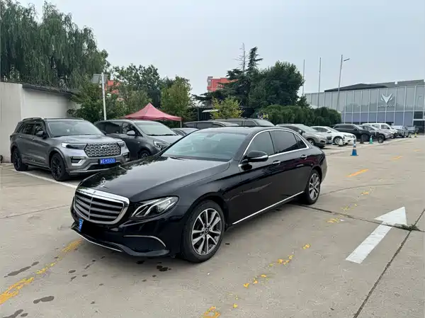 Mercedes-Benz E-Class 2019