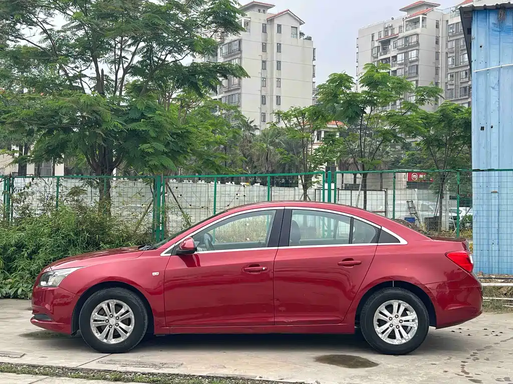 Chevrolet Cruze 2015 — фото 3