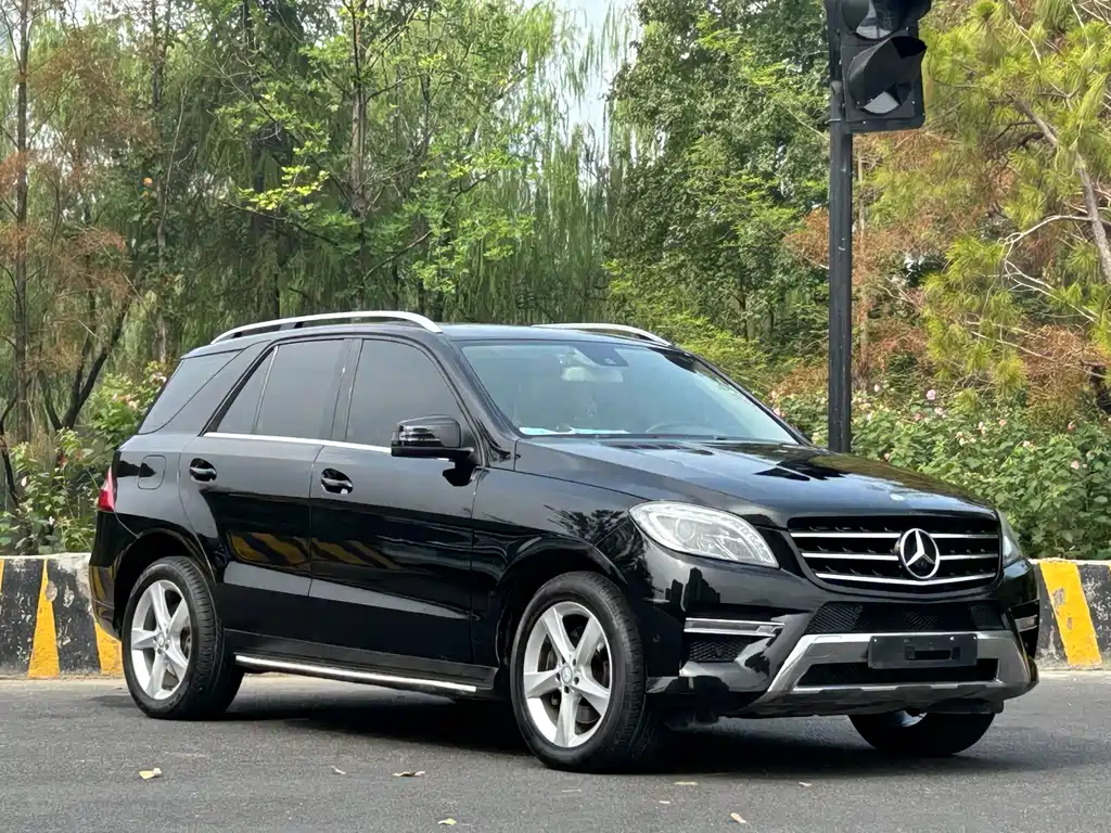 Mercedes-Benz M-Class 2015 — фото 3