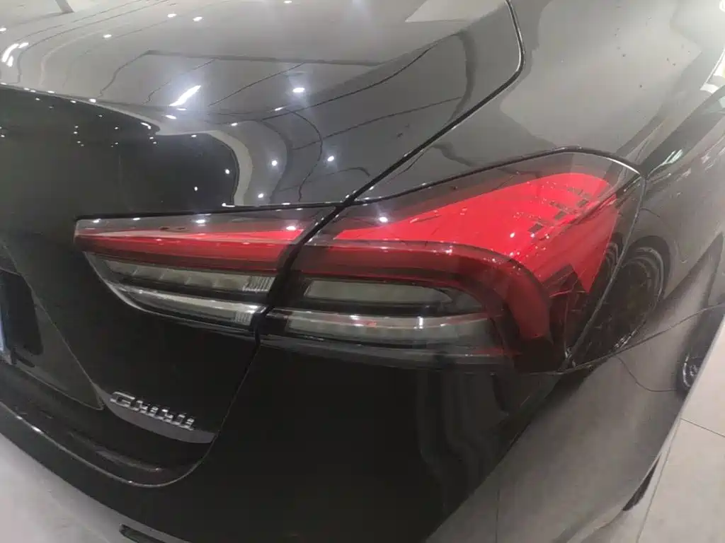 Maserati Ghibli 2021 — фото 8