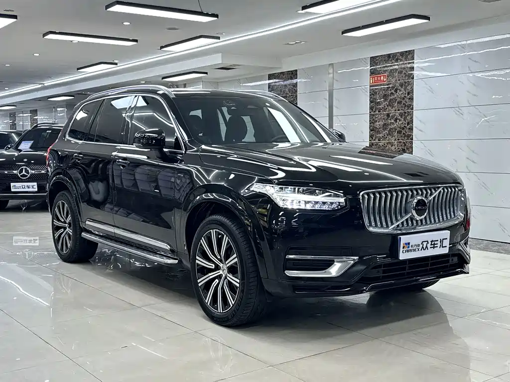 Volvo XC90 2024 — фото 3