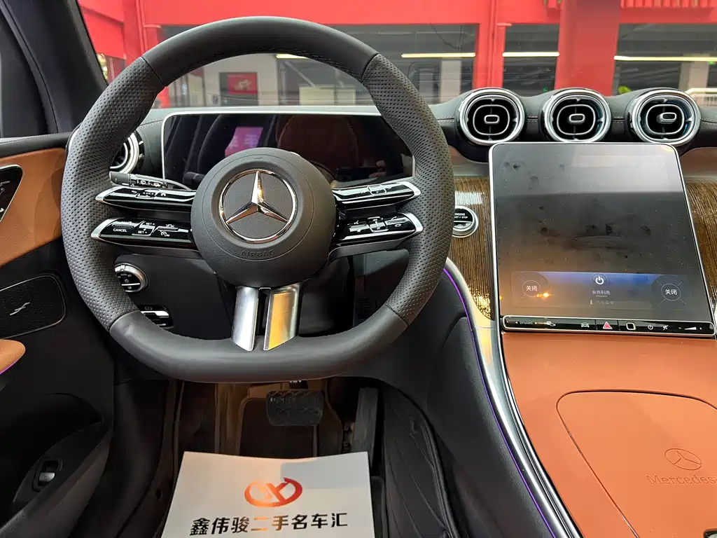 Mercedes-Benz GLC 2025 — фото 13