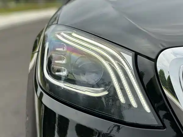 Mercedes-Benz S-Class 2019