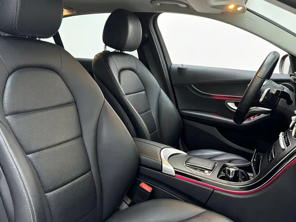 Mercedes-Benz C-Class 2019 — фото 8