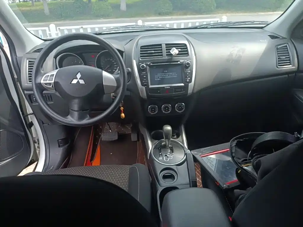 Mitsubishi Jinxuan ASX 2014 — фото 10