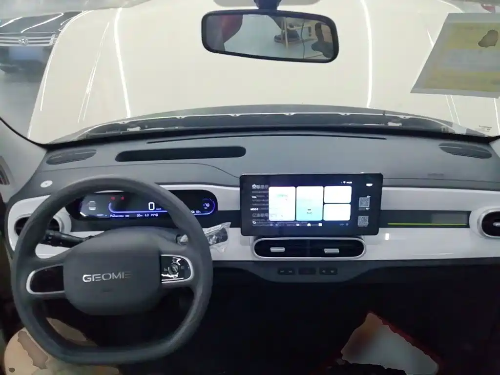 Geely Galaxy Panda 2026 — фото 10